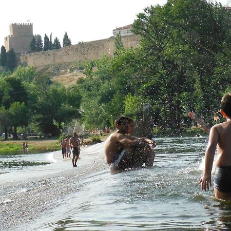 فيلا El Cerezo Ciudad-Rodrigo المظهر الخارجي الصورة