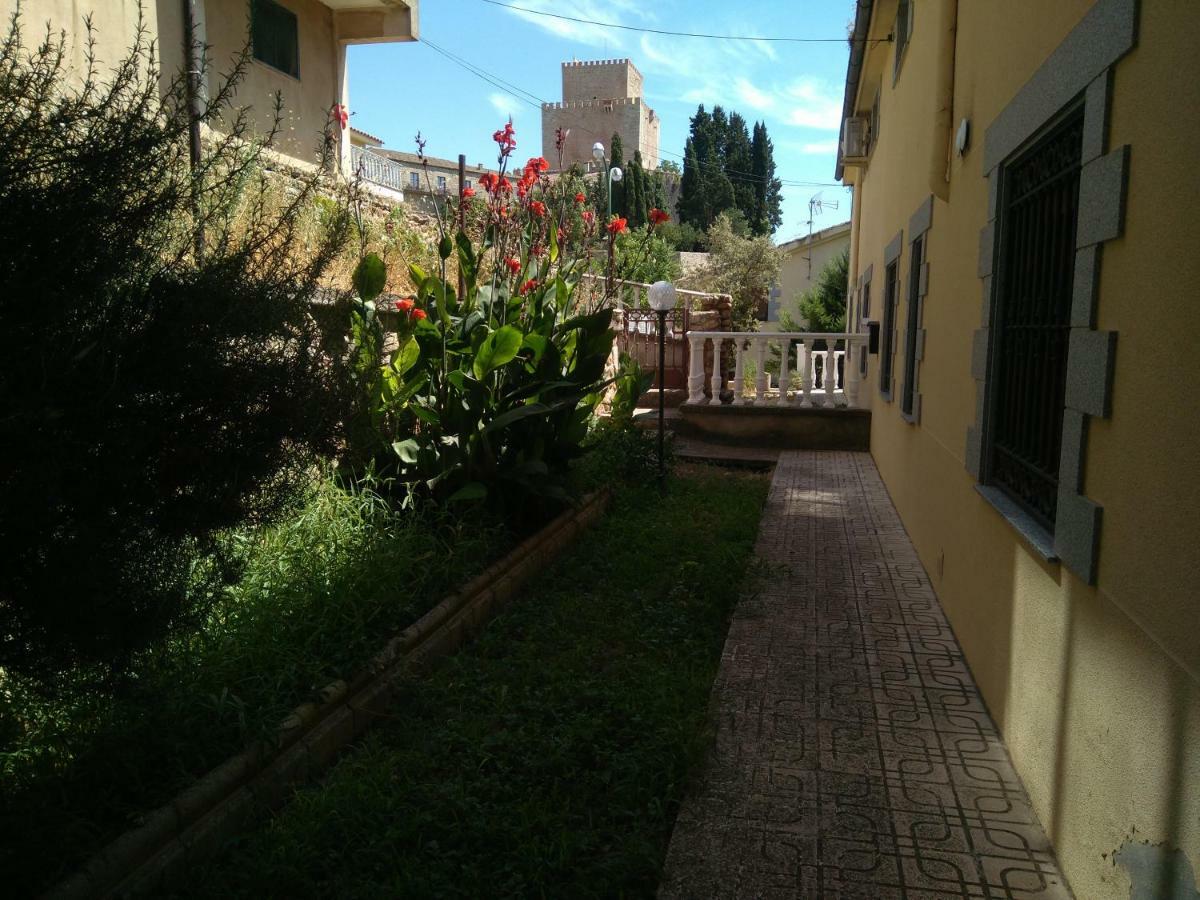فيلا El Cerezo Ciudad-Rodrigo المظهر الخارجي الصورة